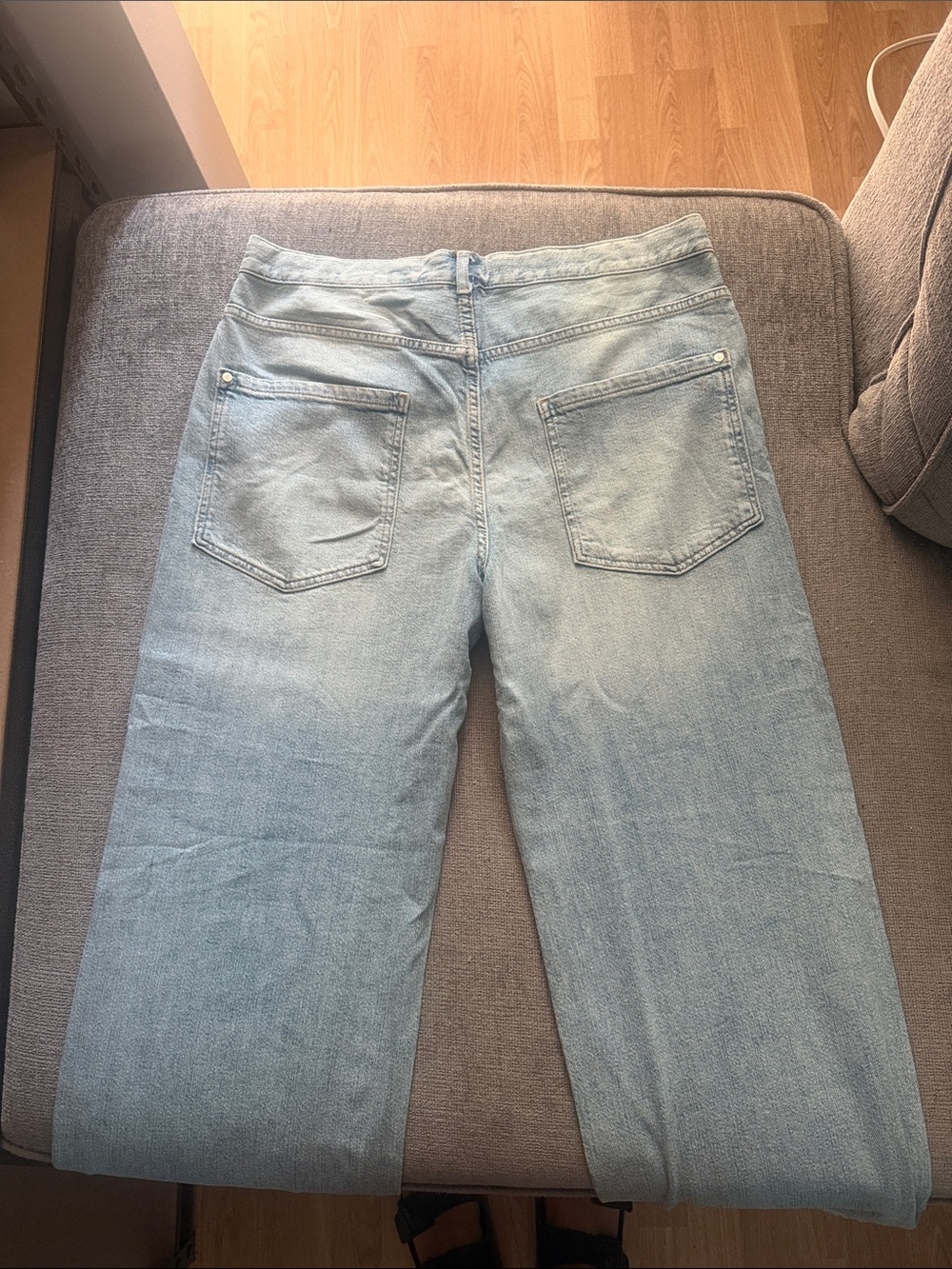 Pilcro barrel jeans  Women's Jeans in light wash - Picture 10 of 11